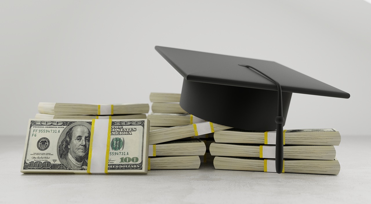 How Retirement Savings Can Quietly Reduce Your Student Loan Payments